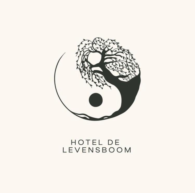 De Levensboom - Het Oud Gemeentehuis Damme Esterno foto